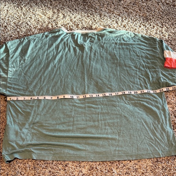 Prana Red and Green Colorblock T-Shirt XL - Picture 5 of 7